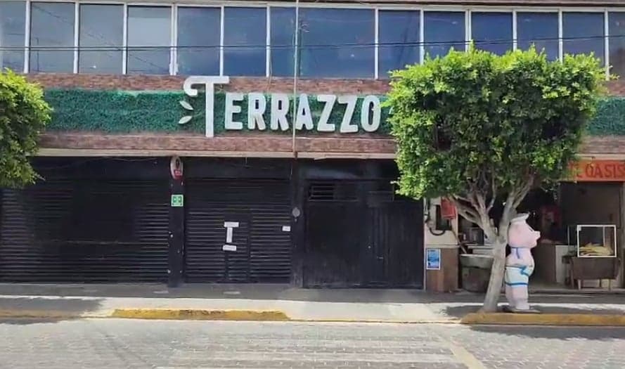 Detienen a dos tras cateo en bar Terrazzo de Tehuacán