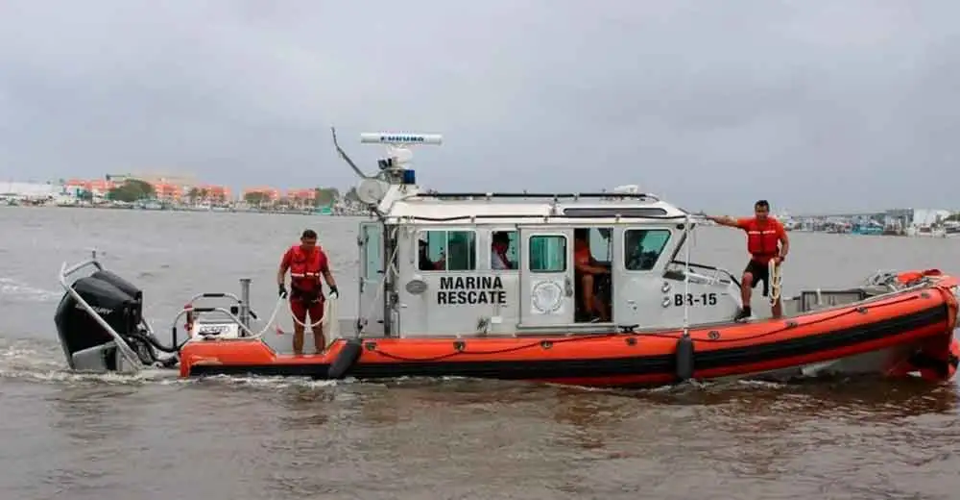 Buscan a dos pescadores en las costas de Yucatán