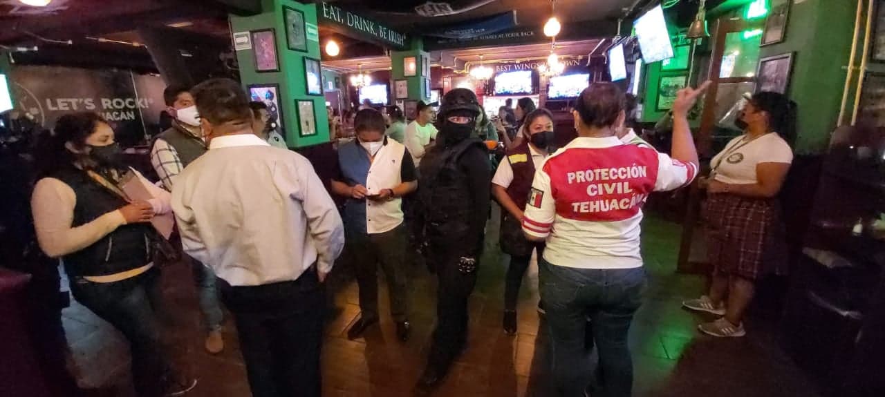En operativo Covid en Tehuacán clausuran restaurant bar e infraccionan a 5