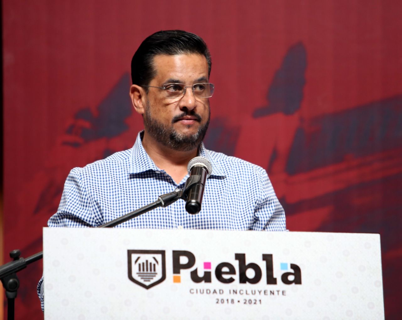 Sancionarán a dueños de bares por no acatar normas de prevención en Puebla