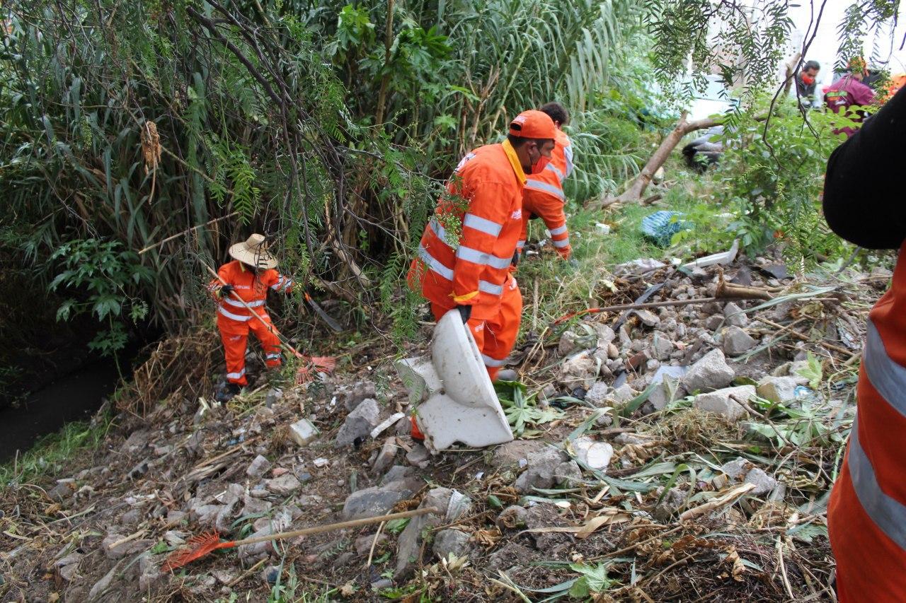  OOSL saca 1.7 toneladas de basura de barrancas y ríos en Puebla en una semana