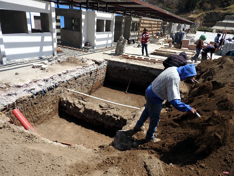 Hallan basamento prehispánico en obras de remodelación del Parque Soria