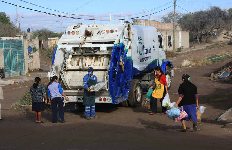 Dejan festejos decembrinos 280 toneladas de basura en Tehuacán