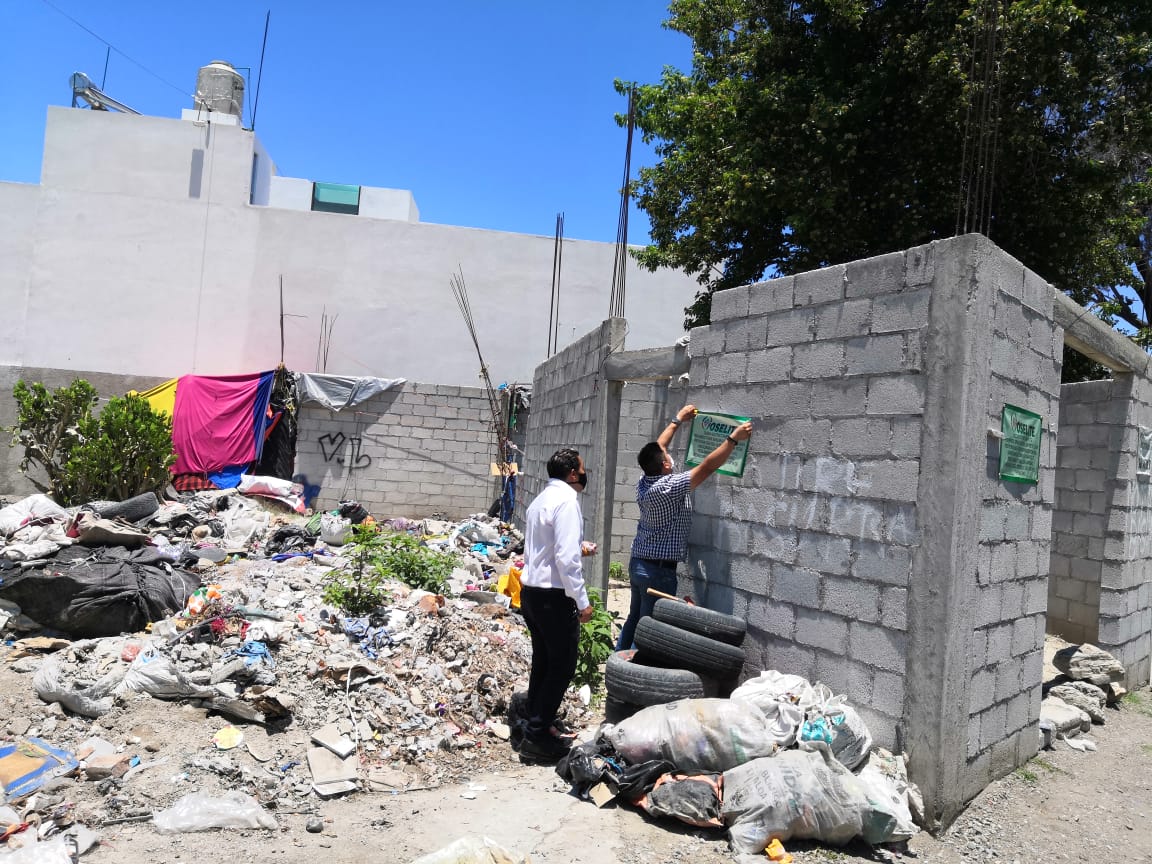 Usan baldíos como tiraderos en Tehuacán en plena crisis sanitaria