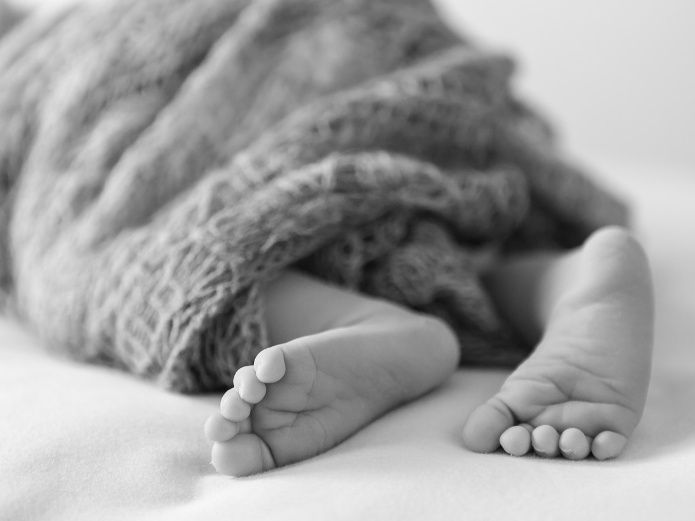 Denuncian negligencia médica en muerte de bebé en Hospital General de Izúcar