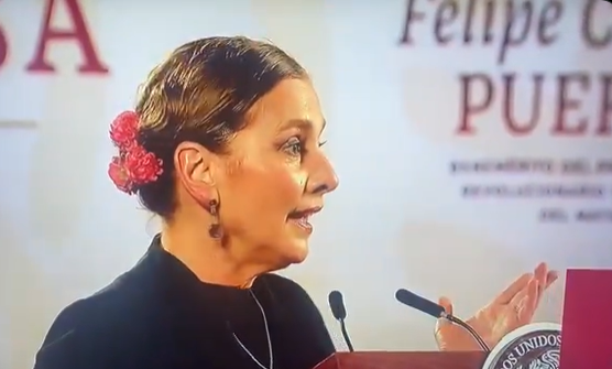 ¿La escritora tiene quién le escriba…?