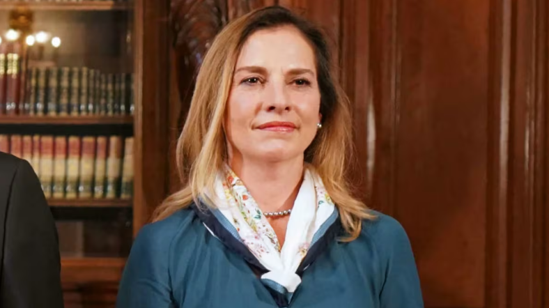 Jurista español sobre cómo demandar al ABC. Posdata sobre Ciro y López Dóriga
