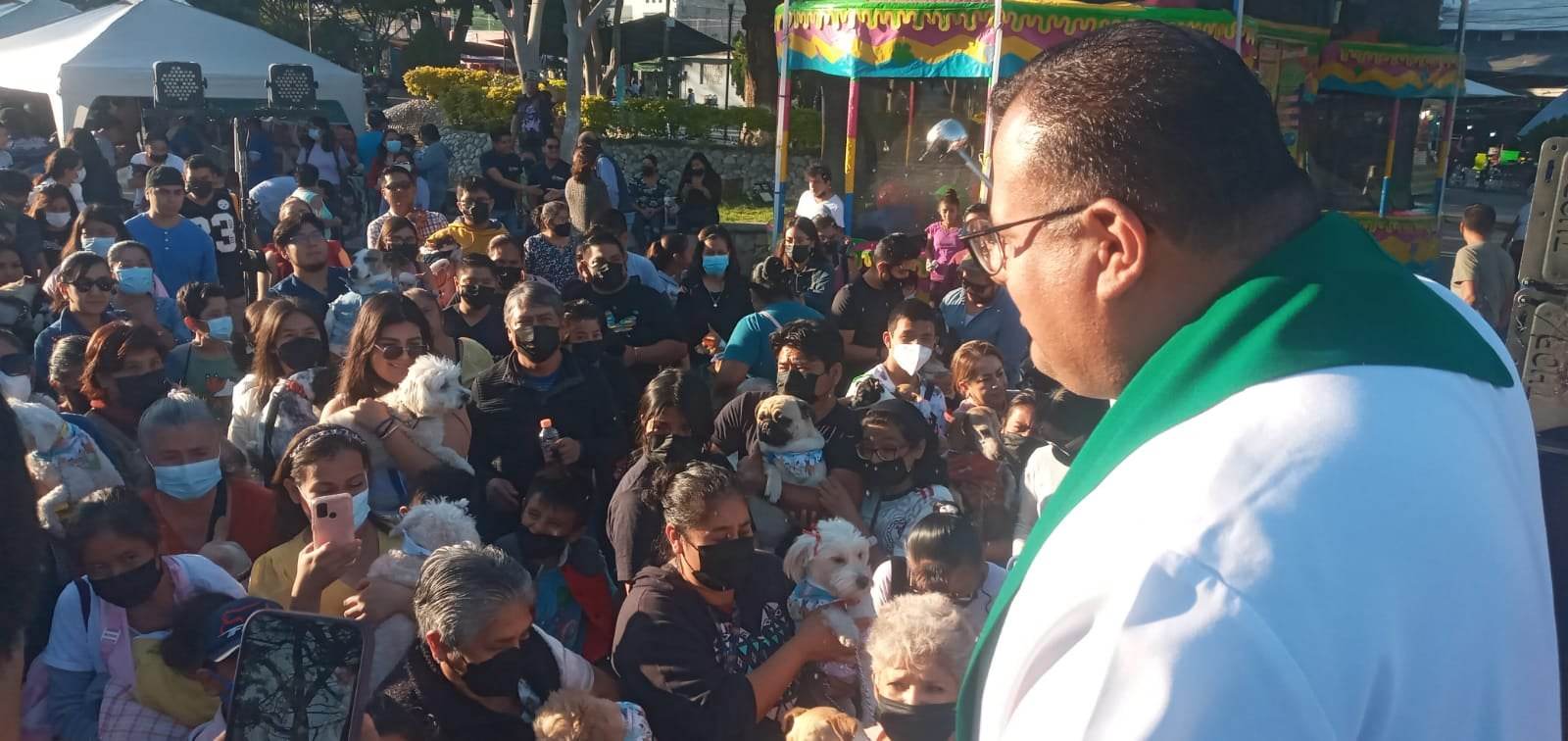 Llevan a cabo el Festival Bendición de los Animales en Tehuacán 