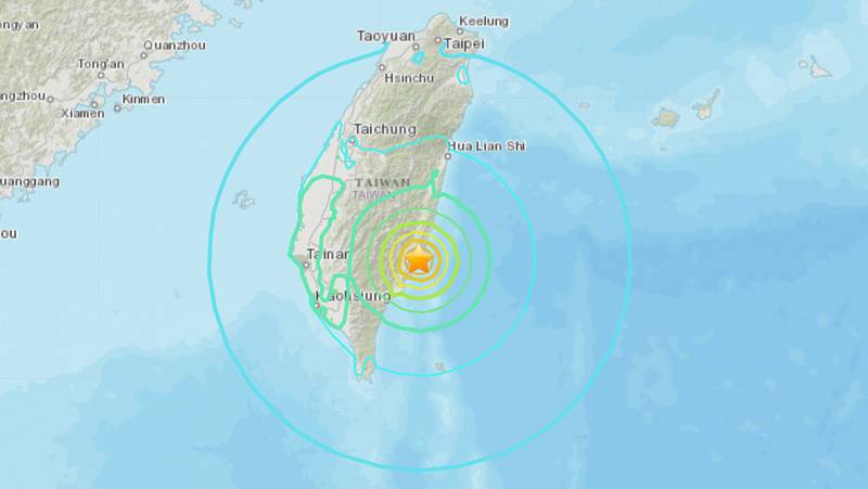 Sismo de 6.9 sacude Taiwán y destrozando carreteras
