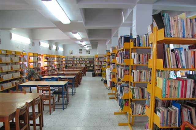 Recibirán 230 bibliotecas municipales de Puebla títulos del FCE 