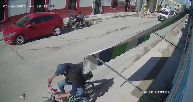 Captan a ladrón de bicicletas del centro de Tecamachalco