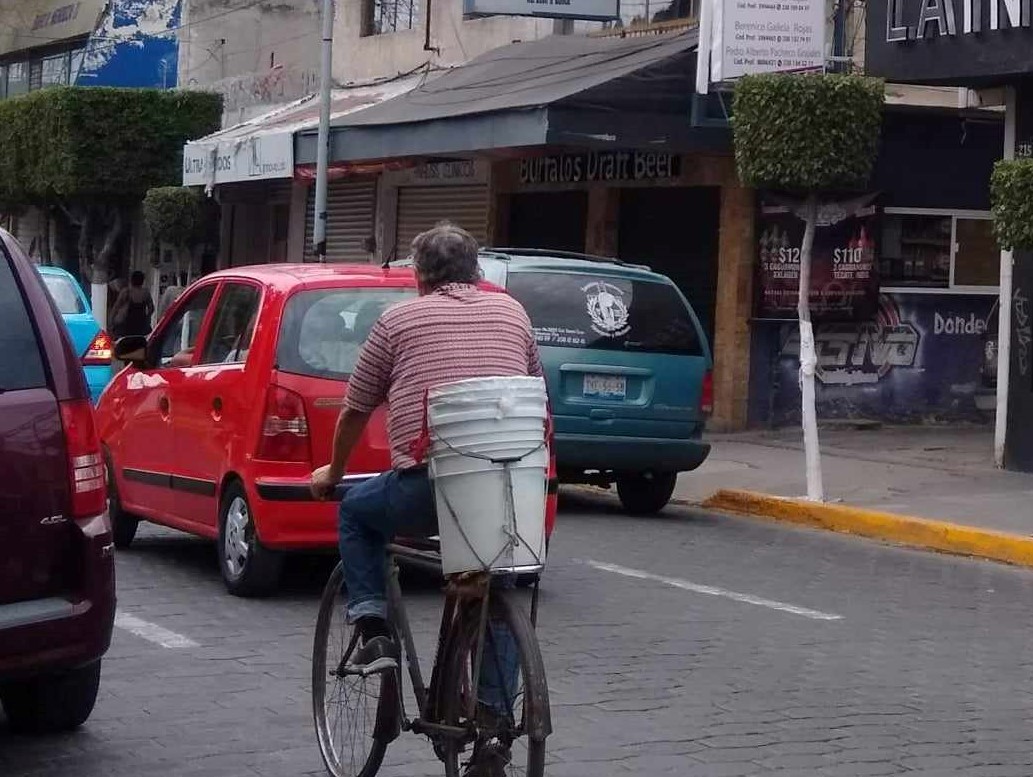 Sólo 20% de la infraestructura vial es adecuada para ciclistas en Tehuacán