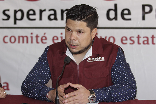 Biestro mintió con residencia poblana, ratifica el IEE
