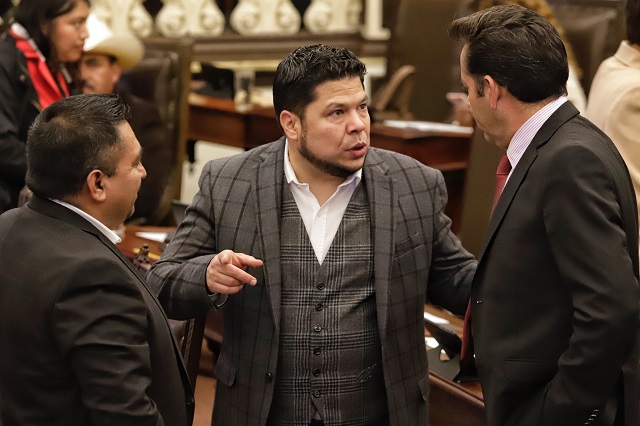 Gobiernos panistas usaron a la Sedeso y al DIF para desviar recursos a campañas: Biestro