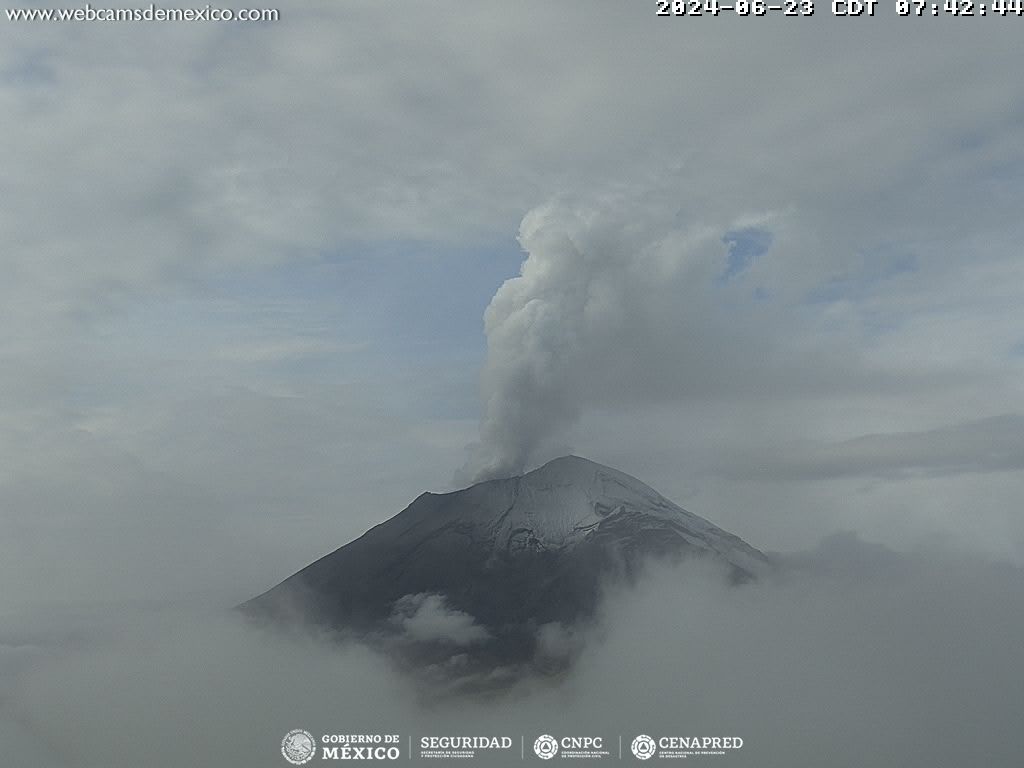 Popocatépetl registra 18 exhalaciones y 580 minutos de tremor