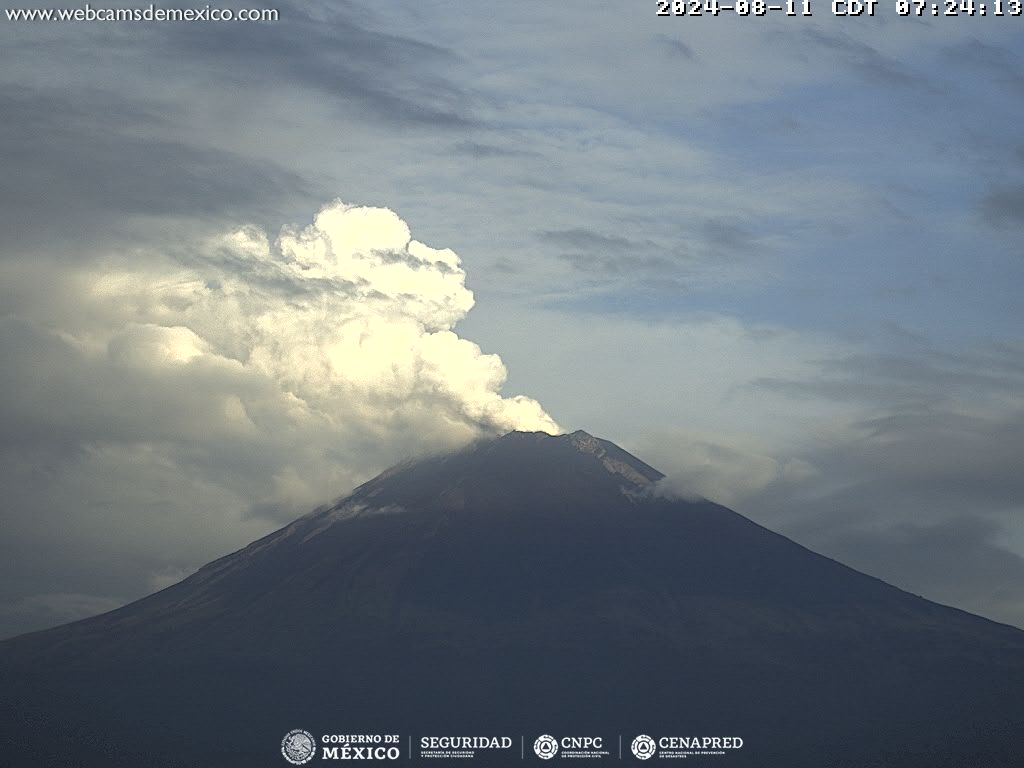 Popocatépetl registra alza en actividad con 96 exhalaciones y un sismo
