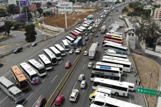 Transportistas marcharán al Zócalo de CDMX; ya no bloquearán autopistas