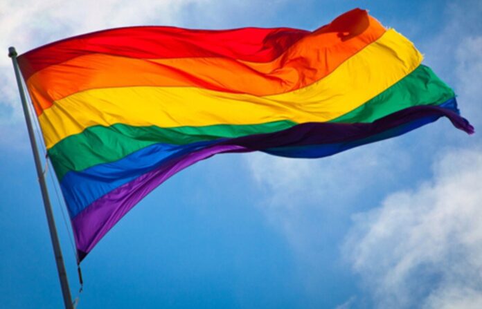 Celebran bodas igualitarias en Cholula en Día contra la Homofobia