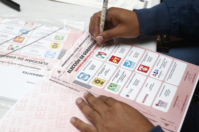 “Politiquero…”