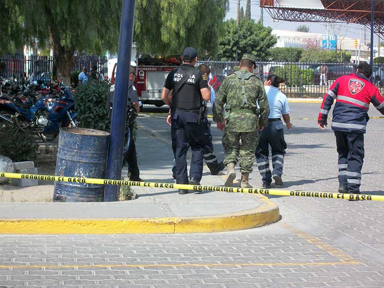 Buscan evitar falsas alarmas de bomba en escuelas de Tehuacán