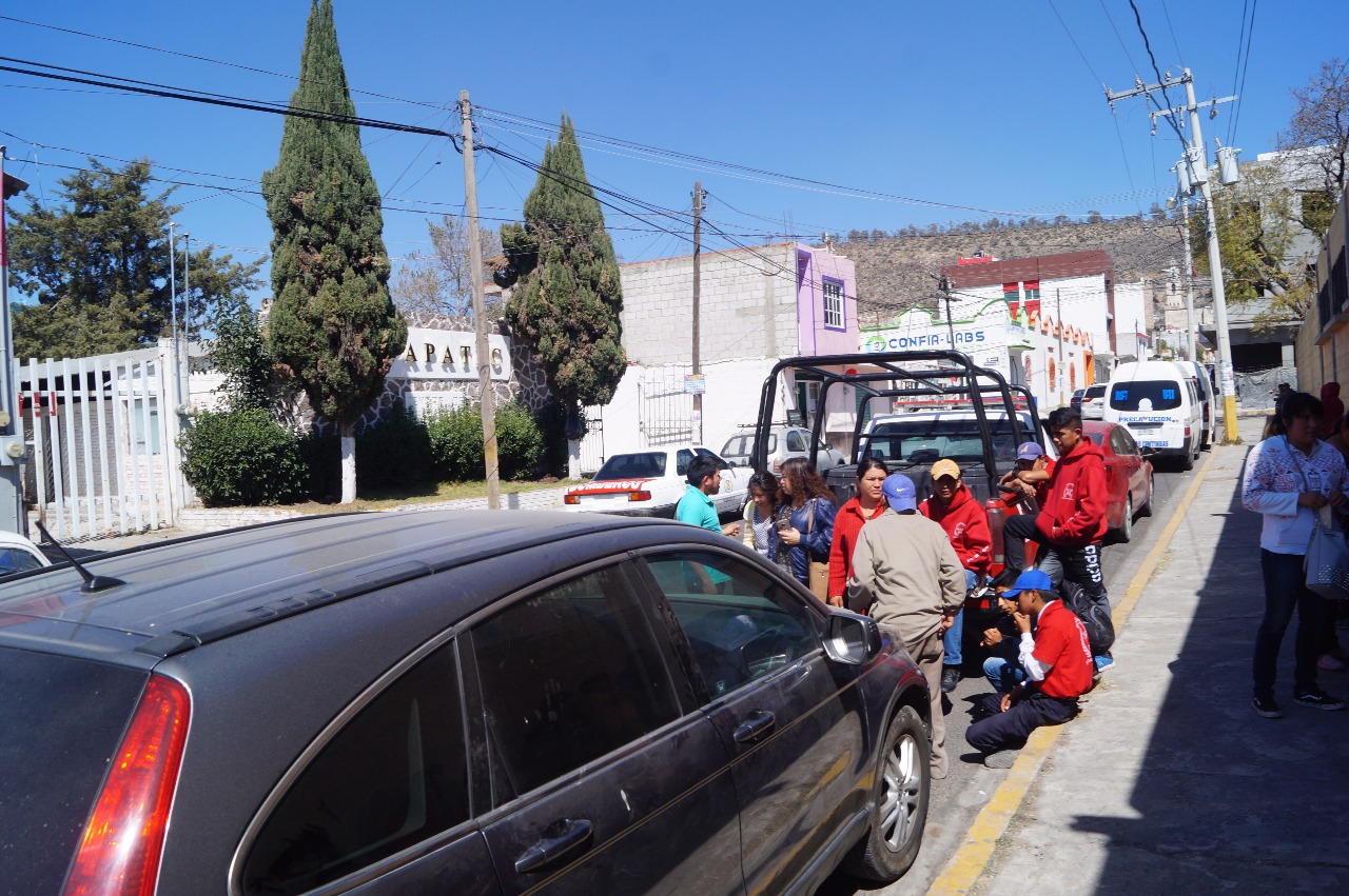 Bomberos de Tecamachalco denunciarán a la alcaldesa con AMLO