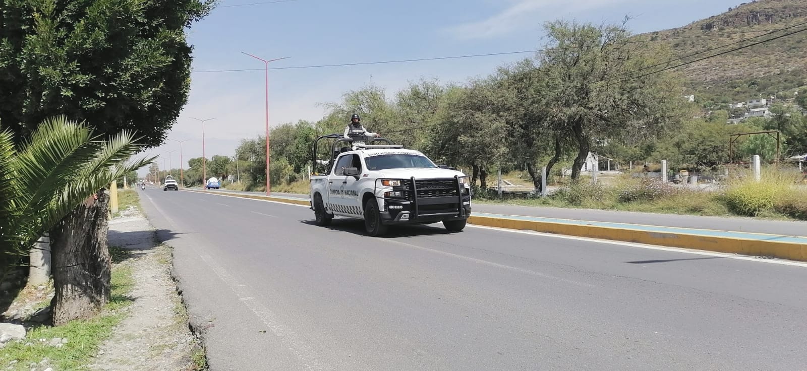 Roban vehículo a conductor frente al CECyTE  en Tecamachalco