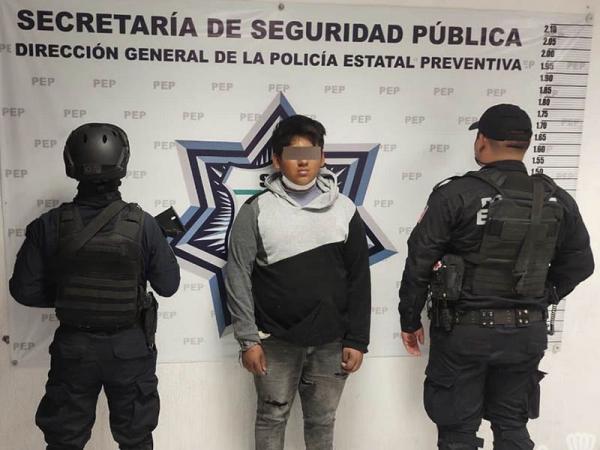 Detienen a Brayan de 18 años con huachipipa en Tlaltenango