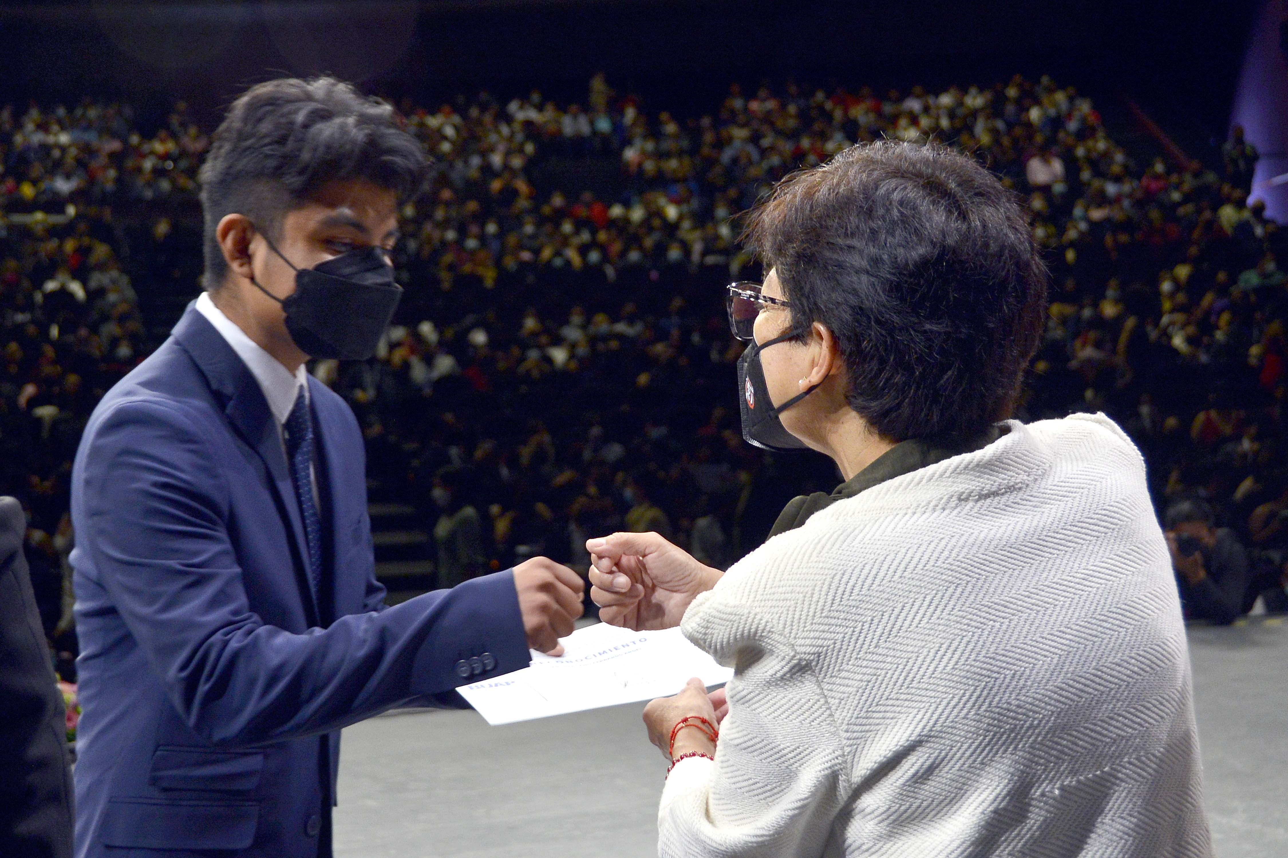 La BUAP brinda a sus egresados las herramientas para lograr sus sueños y metas