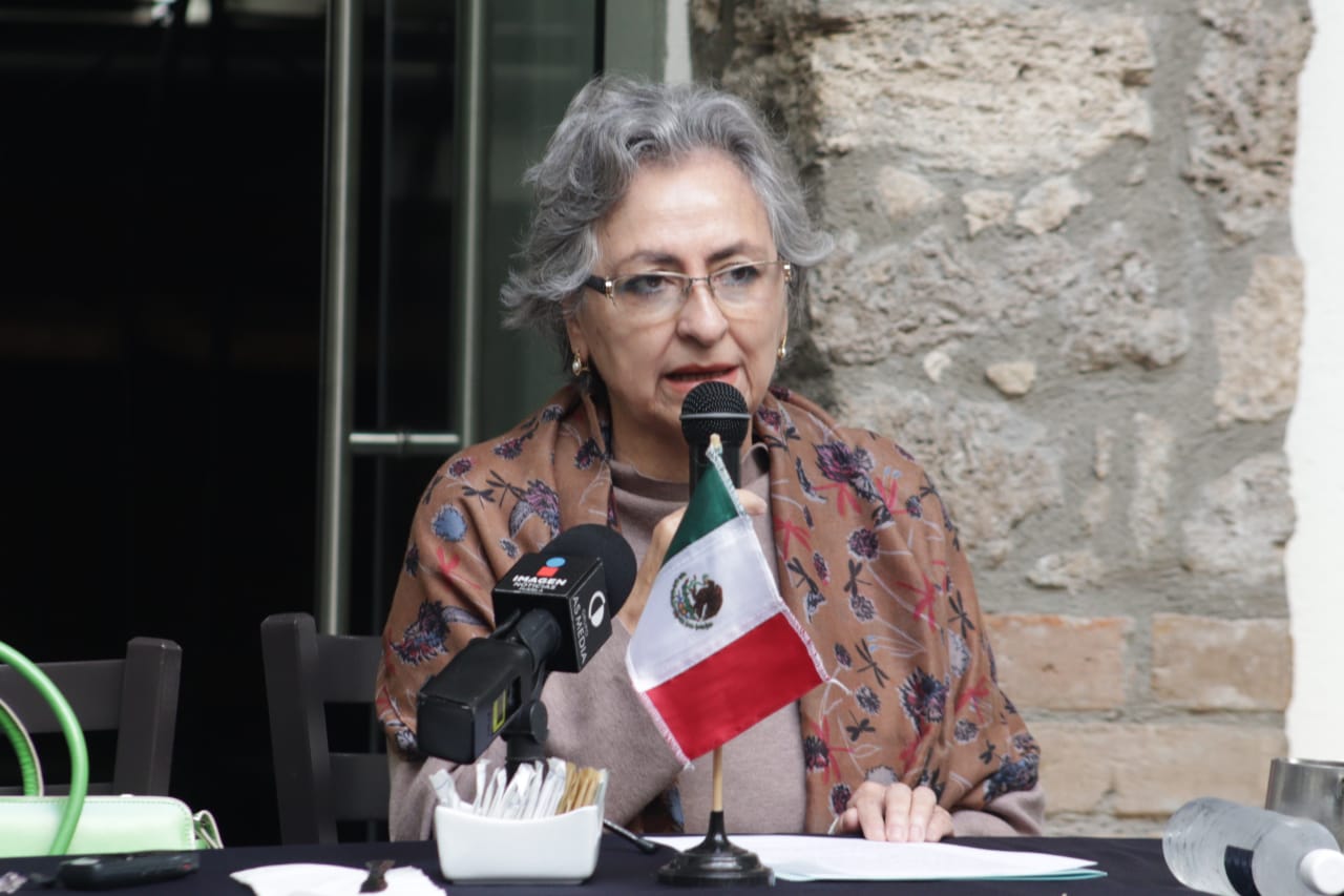 Lupita Grajales asegura que habrá comunicación constante con alumnos