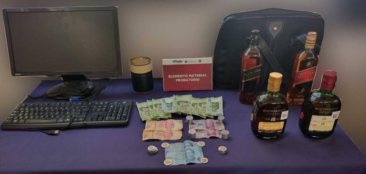 Salió fino, se roba Buchanans y JB Whisky, pero lo agarran