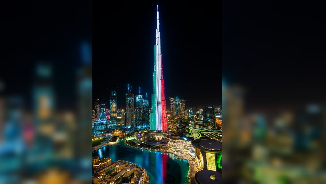 Viva México en Dubai; se ilumina el Burj Khalifa con los colores patrios