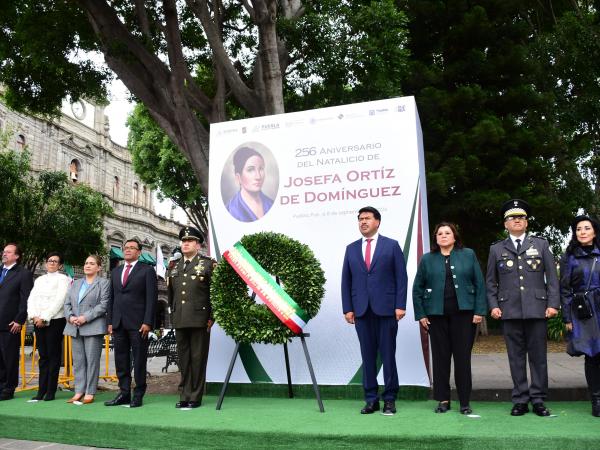 Javier Aquino encabeza ceremonia del 162 aniversario luctuoso del Ignacio Zaragoza