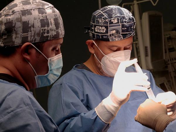 Realiza ISSSTEP cuarto trasplante renal del año