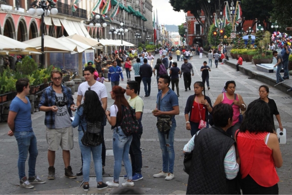 Casos activos se disparan en Puebla y rebasan los 2 mil 400