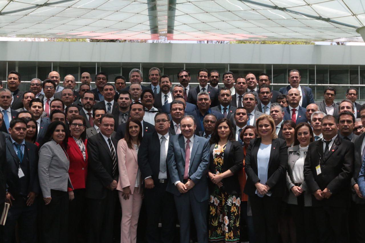 Con sus pares, Rivera Vivanco busca fortalecer la seguridad