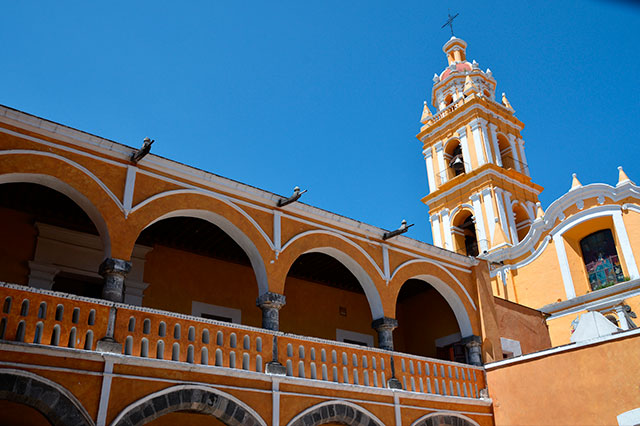 San Pedro toma posesión de Casa del Caballero Águila