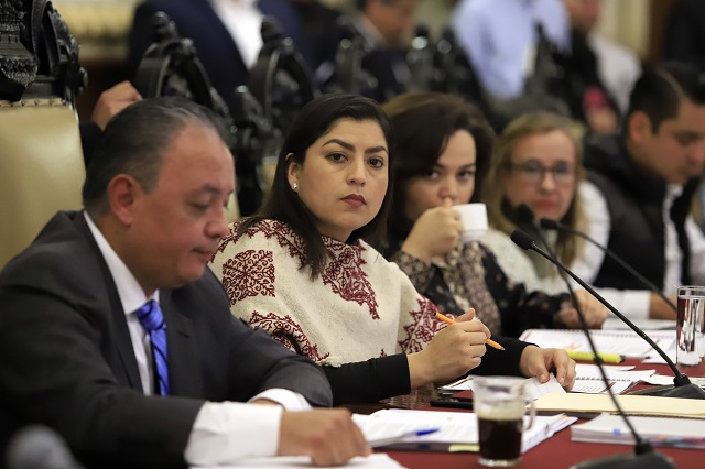 Alistan regidores limpia en áreas del ayuntamiento de Puebla