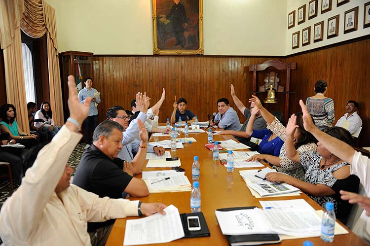 Valida Cabildo elección en Juntas Auxiliares de San Pedro Cholula