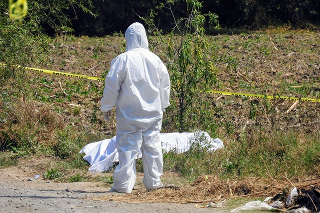 Indigente muere junto a las vías del tren en La Loma