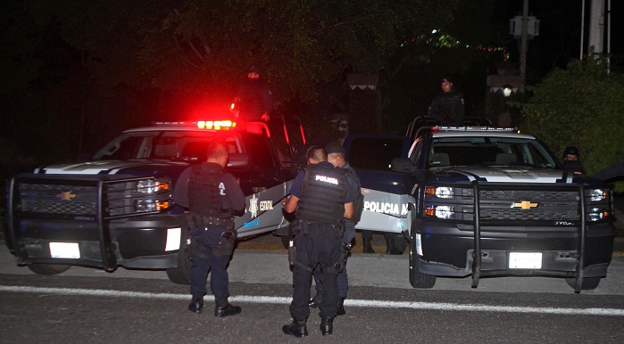 Comando asalta restaurante Las Calandrias, pero policías capturan a 4 sujetos
