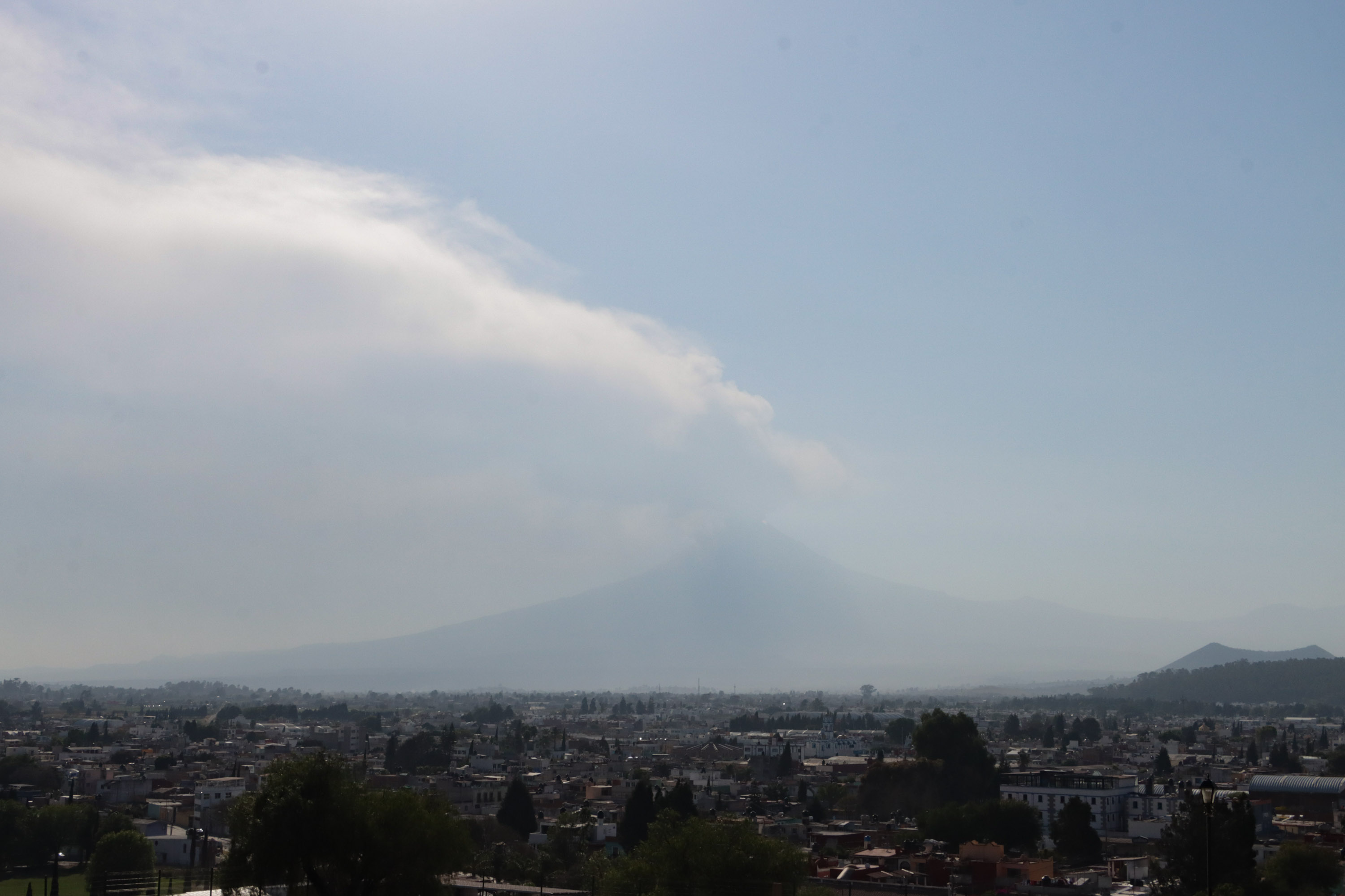 La zona metropolitana mantiene calidad de aire regular para este sábado