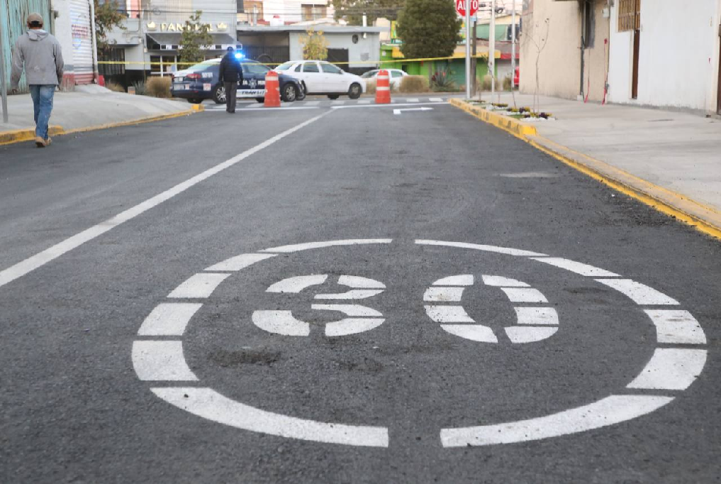 Unos 15 mil poblanos se benefician con la pavimentación de la calle Colima