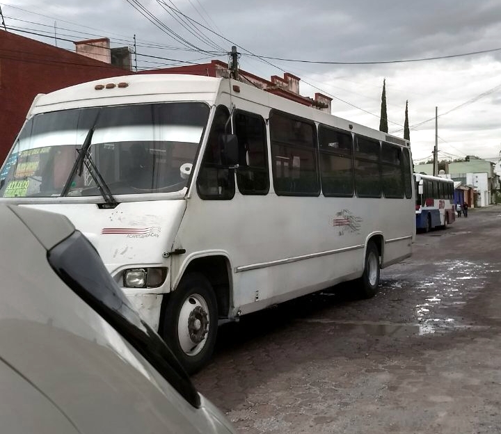 Reparación del periférico congestiona Tlaxcalancingo