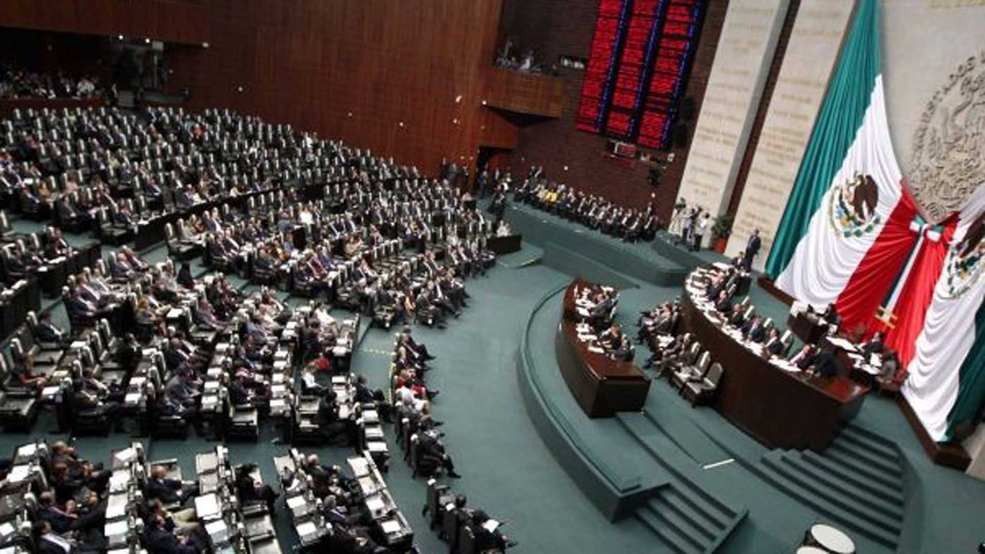 Diputados del PT y Morena piden prestado en San Lázaro