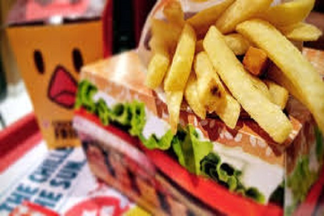 Alista Congreso ley contra comida chatarra en Puebla