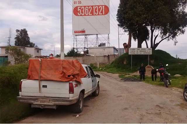 Aseguran una camioneta utilizada para robo de hidrocarburo en Amozoc