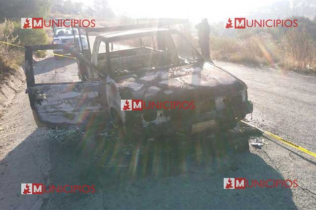 Incendian en Tlalancaleca camioneta vinculada a robo de combustible