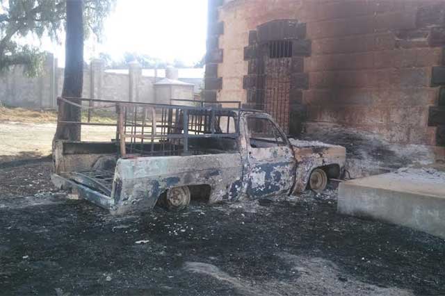Suma Tlalancaleca 4 muertos y 11 vehículos quemados por robo de combustible en 2016