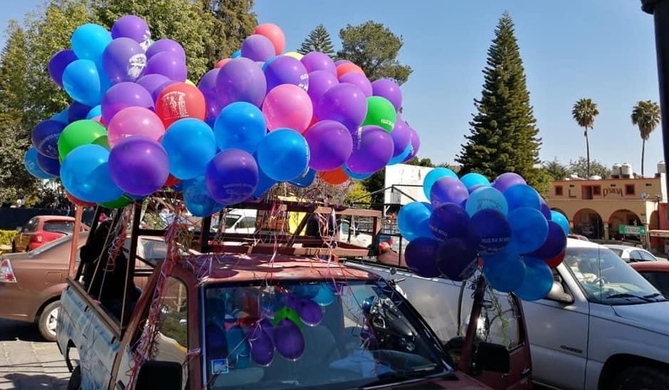 Se roban camioneta propiedad de inflables en Atlixco