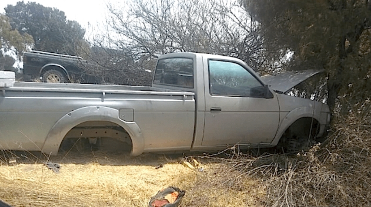 Ubican camioneta desvalijada con reporte de robo en Tepeaca